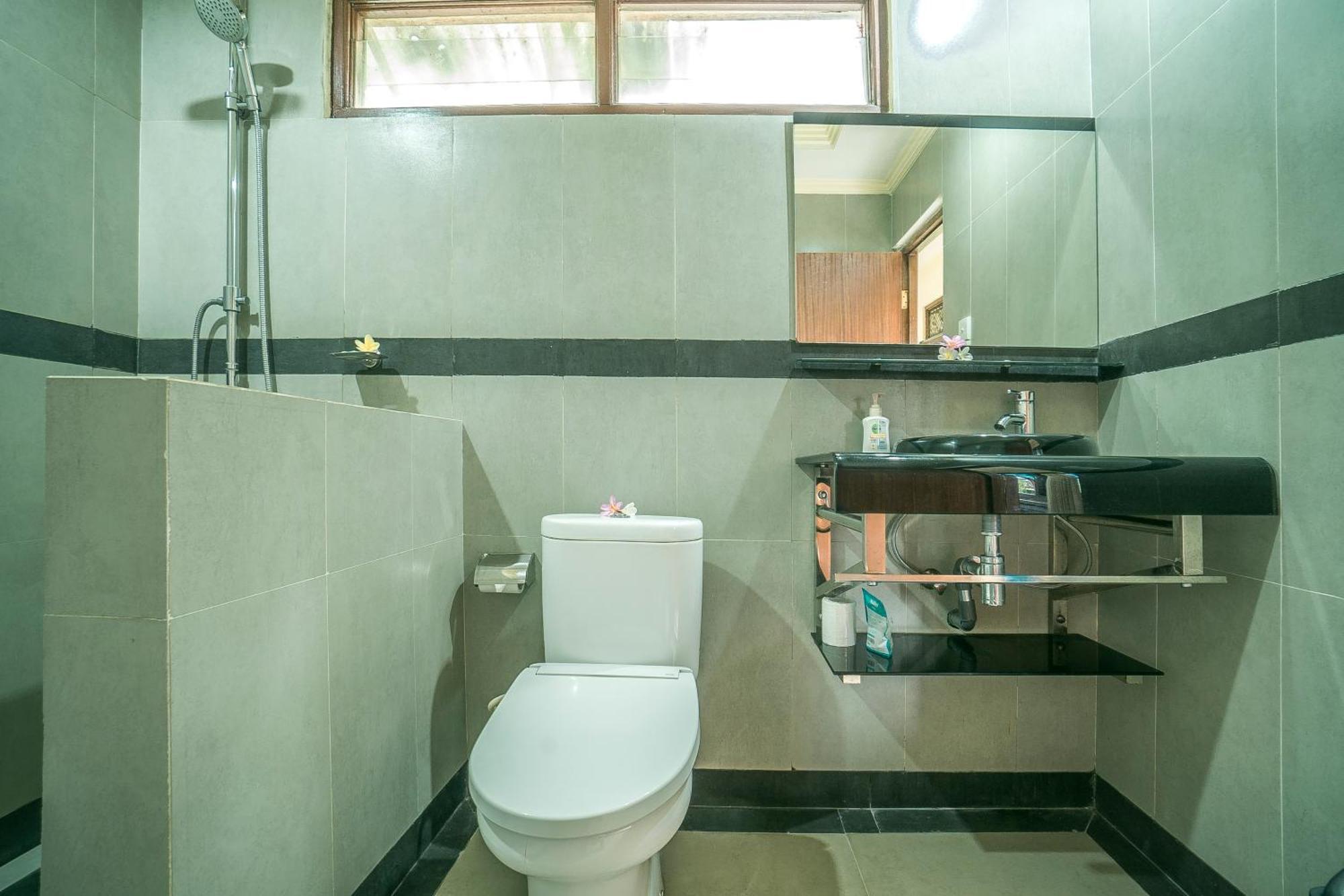 Three Dewi's Guest House Ubud Exterior foto